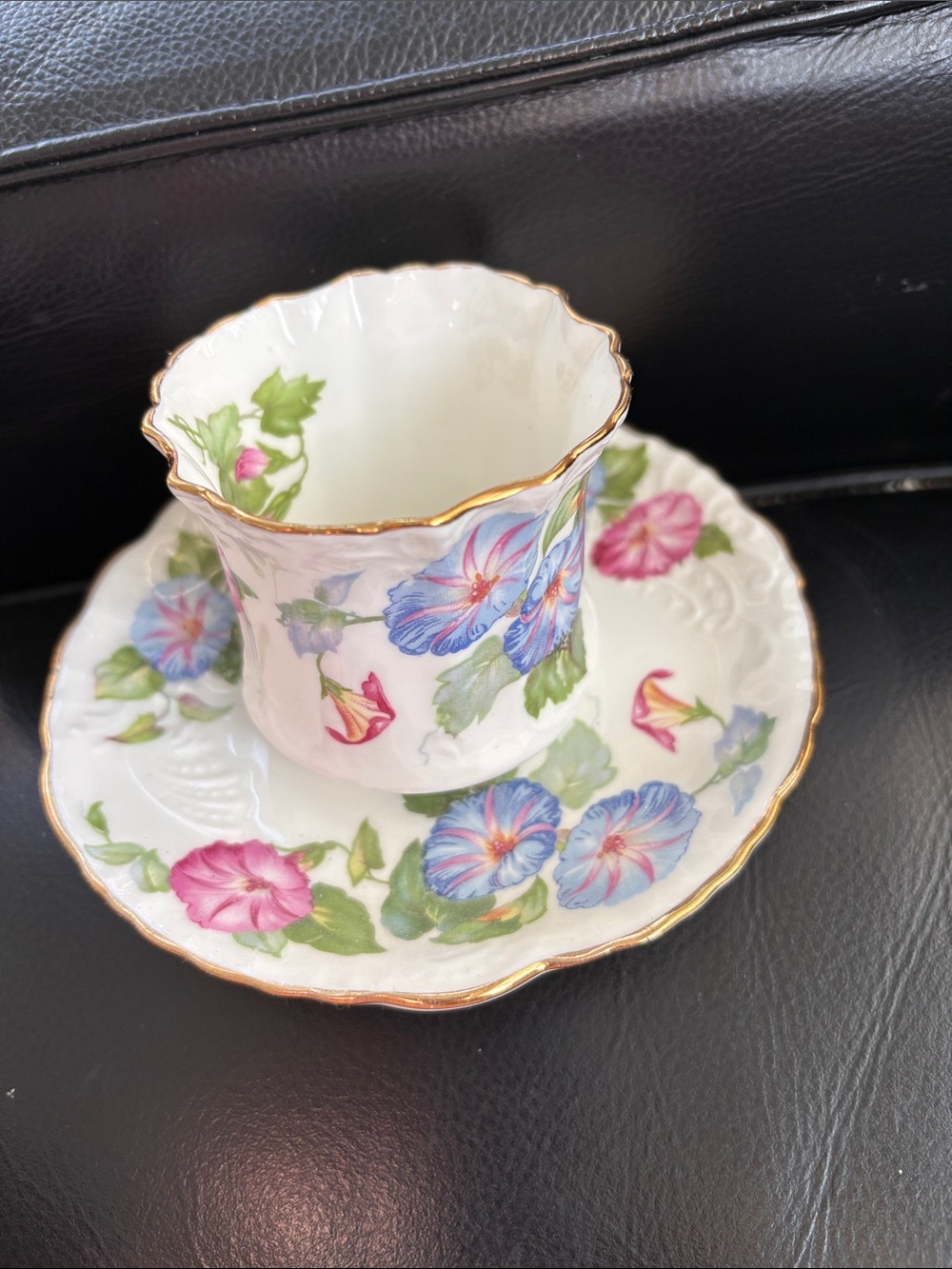 Vintage Floral Porcelain Teacup and Saucer Set with Gold Trim Morning Glory - Picture 3 of 8